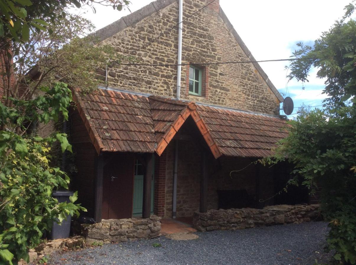 Contesdunegrandmere Villa Orsennes Exterior foto